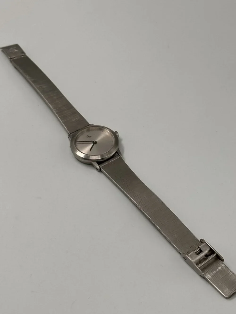 Calvin Klein Watch Women Silver Tone Round Dial 23MM New Battery 8